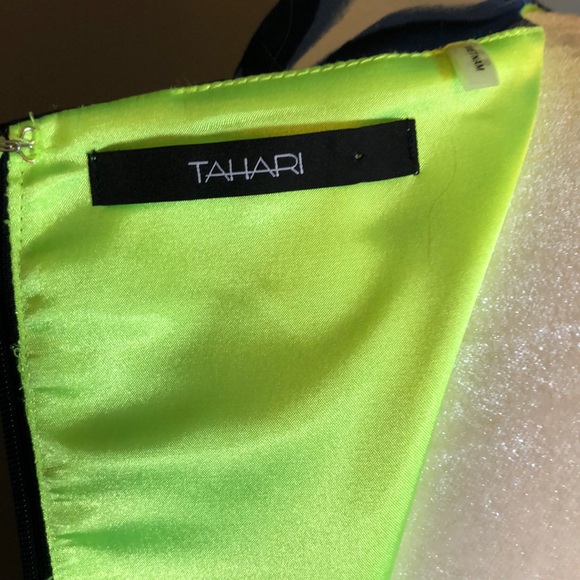 Tahari dress - Picture 8 of 9